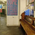 Snoozles Quay Street Tourist 호스텔 골웨이
