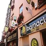 Snoozles Quay Street Tourist 호스텔