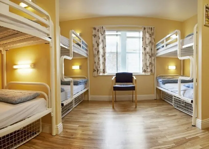 Hostel Snoozles Quay Street Tourist *