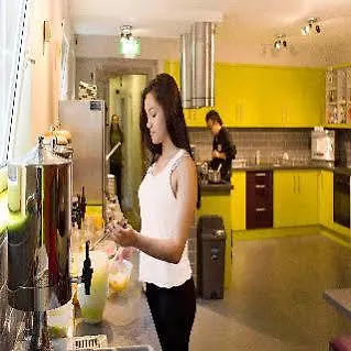 Snoozles Quay Street Tourist Hostel Galway