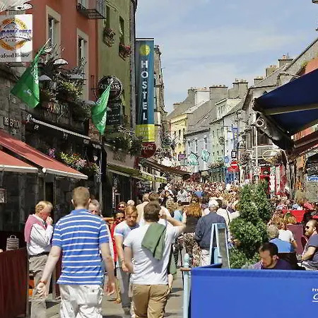 Snoozles Quay Street Tourist *