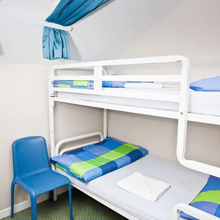 Hostel Snoozles Quay Street Tourist