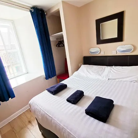 Snoozles Quay Street Tourist Albergue Galway