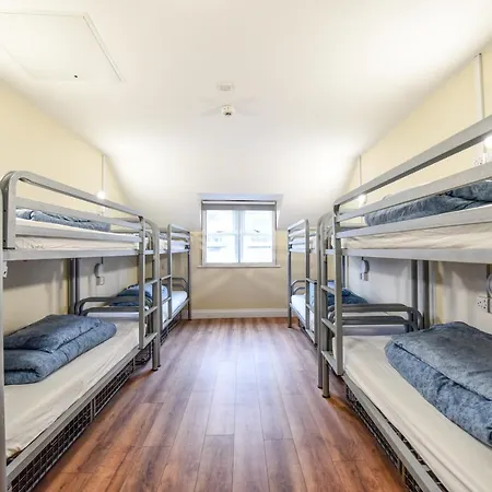 Albergue Snoozles Quay Street Tourist