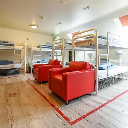 Snoozles Quay Street Tourist