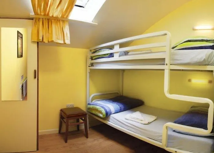 Snoozles Quay Street Tourist Galway