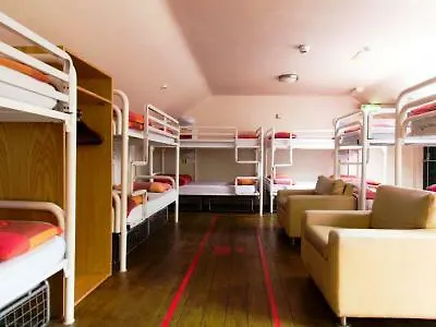 Snoozles Quay Street Tourist *