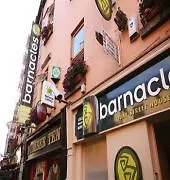 Snoozles Quay Street Tourist Хостел